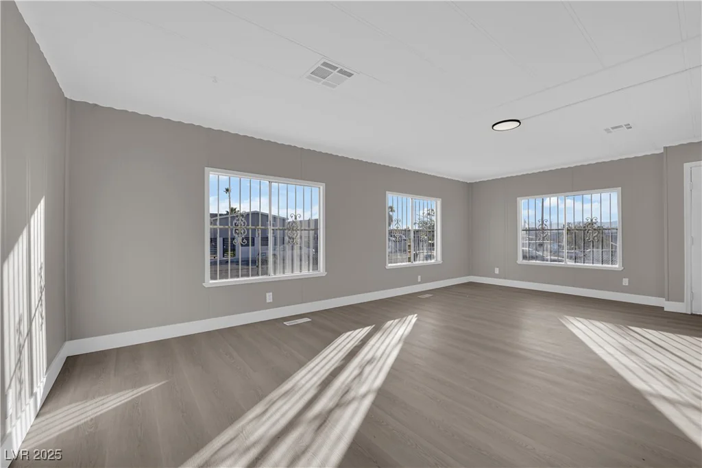 6274 Great Smoky, Las Vegas, NV 89156