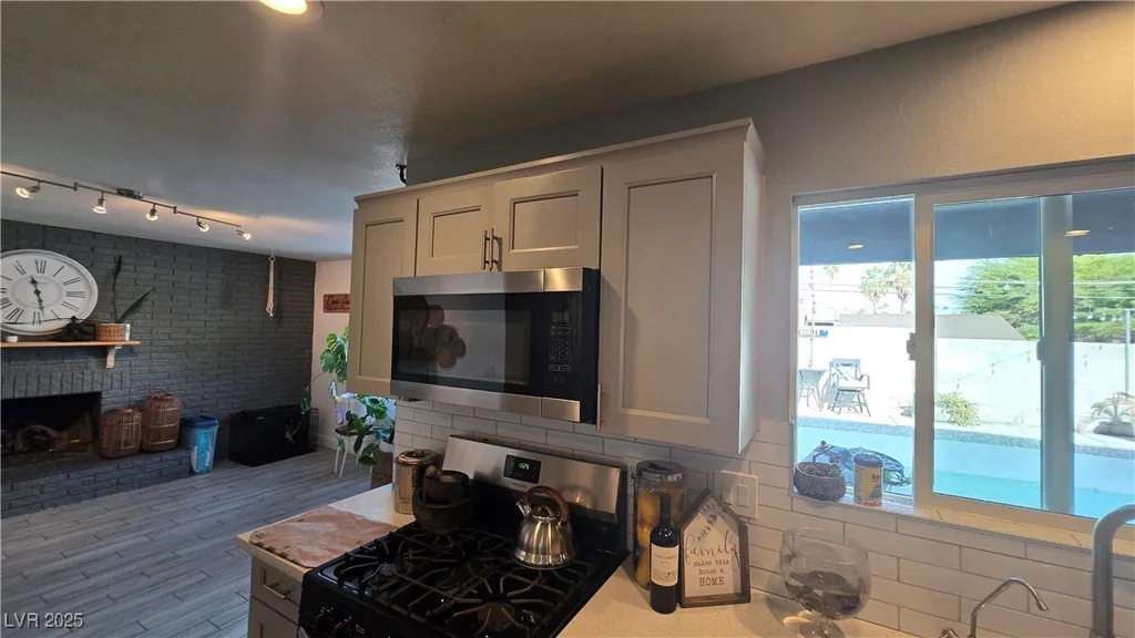 3720 Antigua, Las Vegas, NV 89121