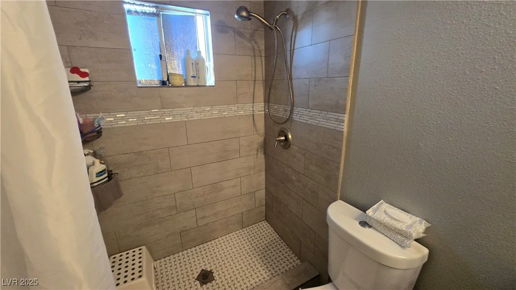 3720 Antigua, Las Vegas, NV 89121
