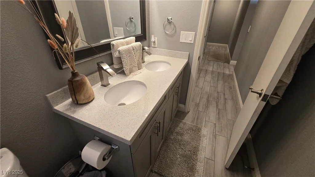 3720 Antigua, Las Vegas, NV 89121