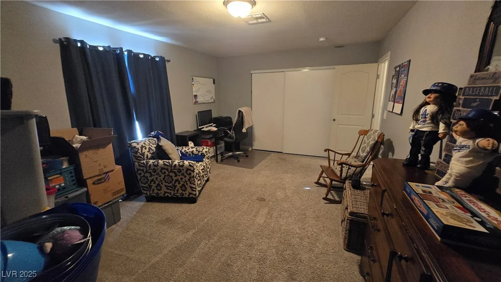3720 Antigua, Las Vegas, NV 89121