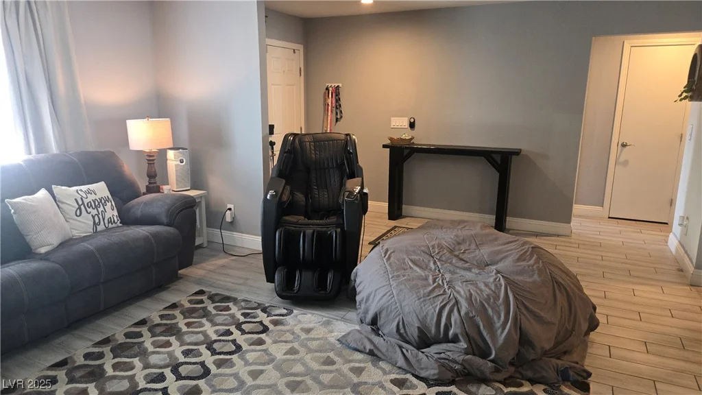 3720 Antigua, Las Vegas, NV 89121