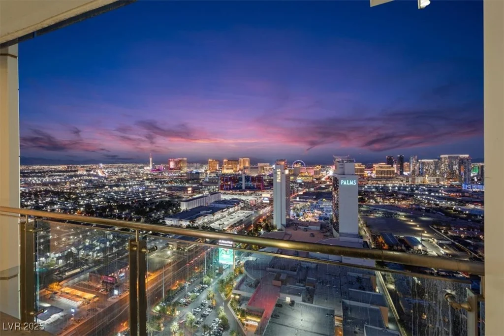4381 Flamingo, Las Vegas, NV 89103
