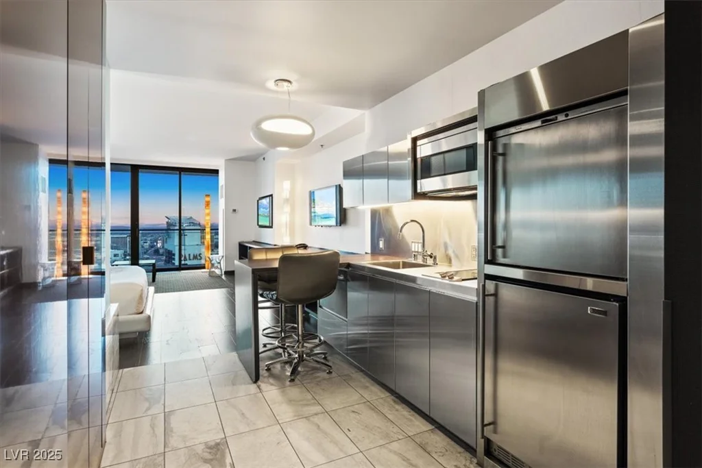4381 Flamingo, Las Vegas, NV 89103