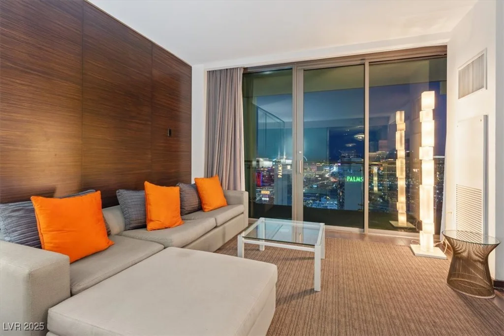4381 Flamingo, Las Vegas, NV 89103