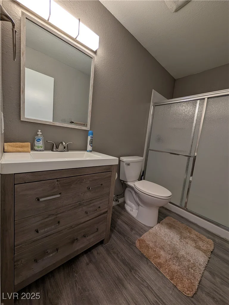 460 Elm, Las Vegas, NV 89169