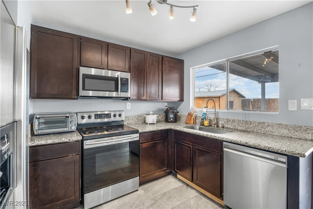 213 Valley Forge, Henderson, NV 89015