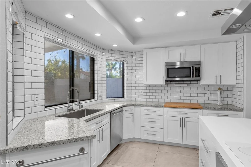 3120 Waterview, Las Vegas, NV 89117