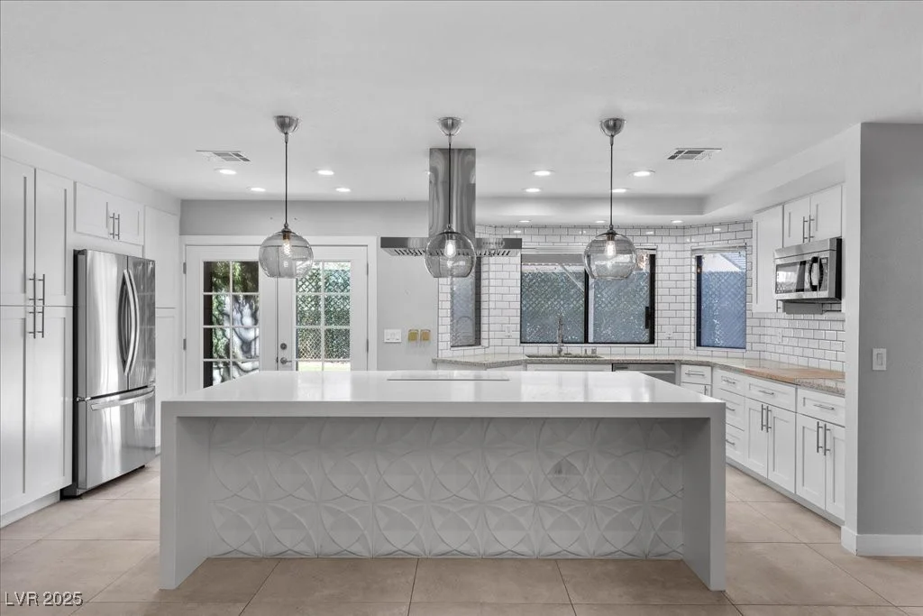 3120 Waterview, Las Vegas, NV 89117