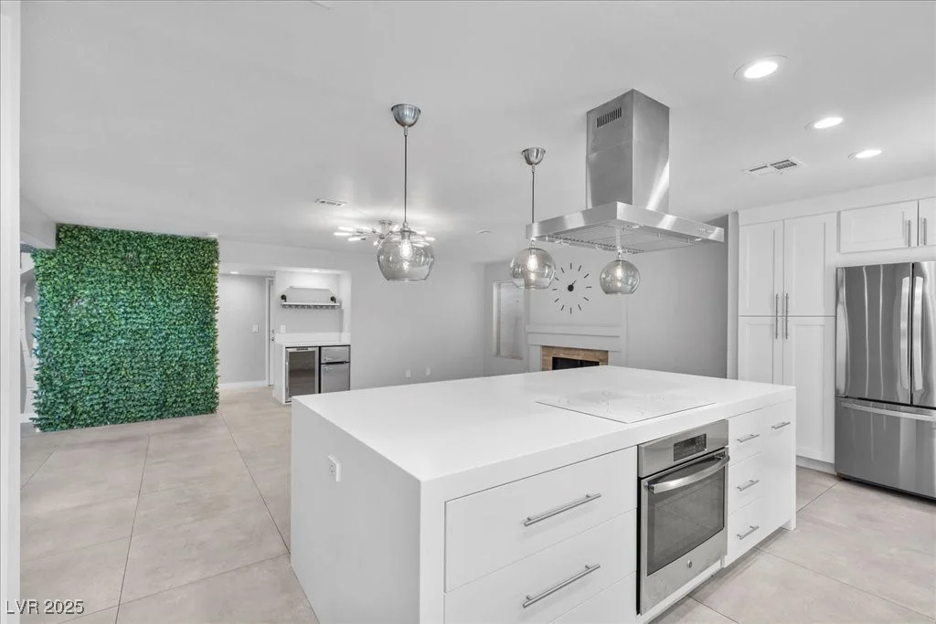 3120 Waterview, Las Vegas, NV 89117