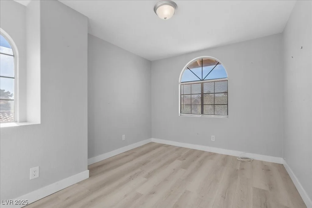 3120 Waterview, Las Vegas, NV 89117