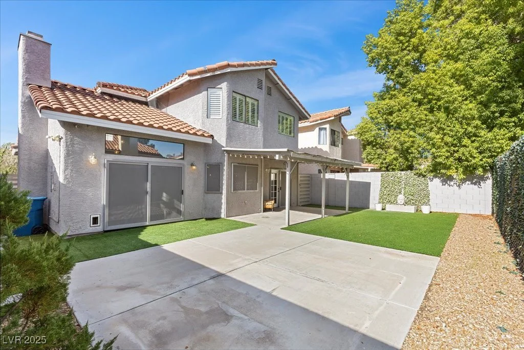 3120 Waterview, Las Vegas, NV 89117