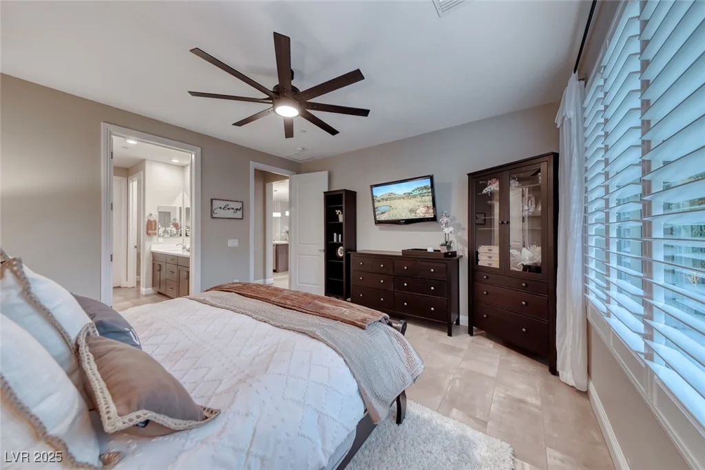 11 Desert Ivy, Henderson, NV 89011