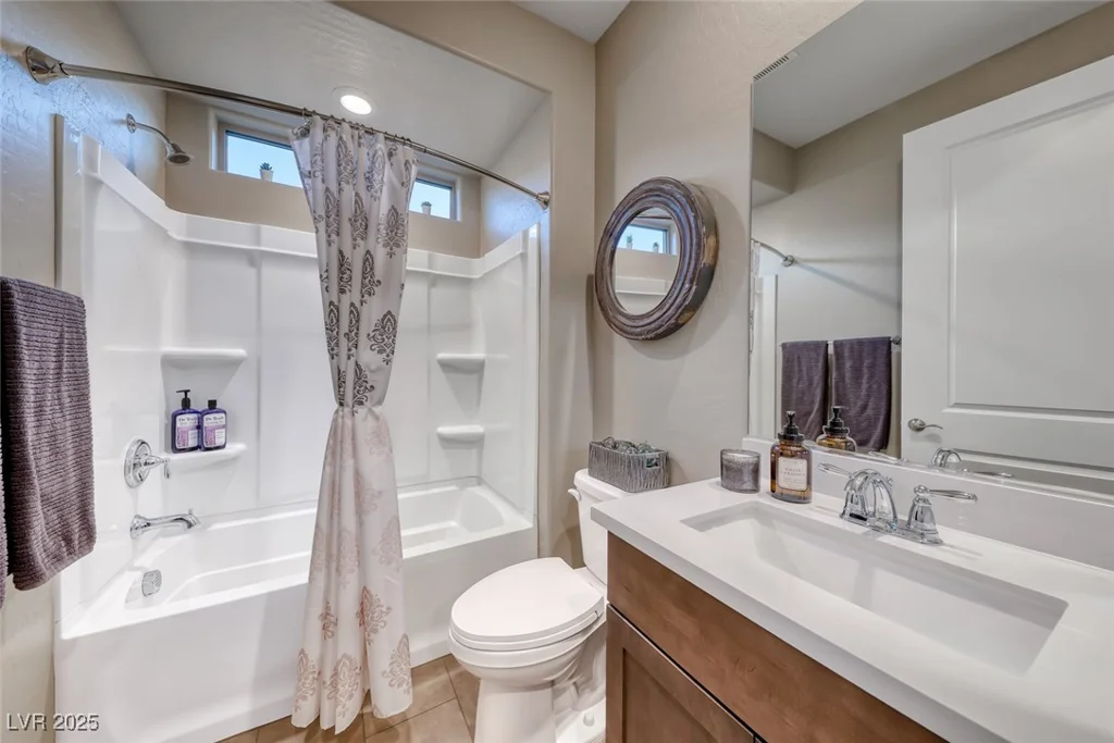 11 Desert Ivy, Henderson, NV 89011