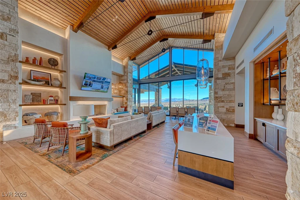 11 Desert Ivy, Henderson, NV 89011