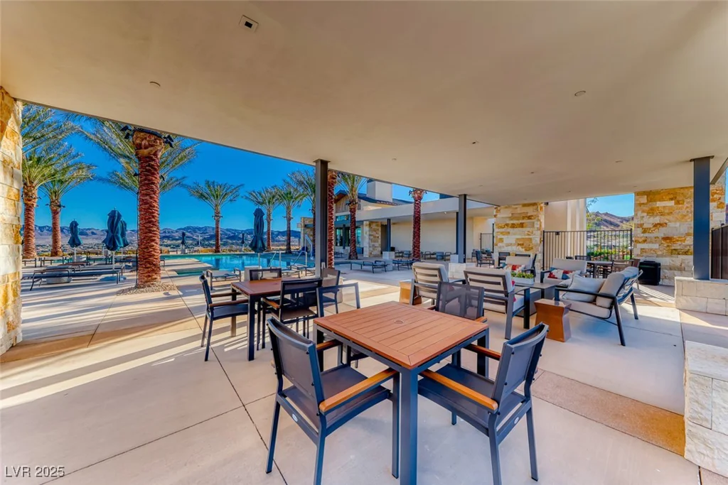 11 Desert Ivy, Henderson, NV 89011