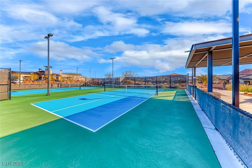 11 Desert Ivy, Henderson, NV 89011