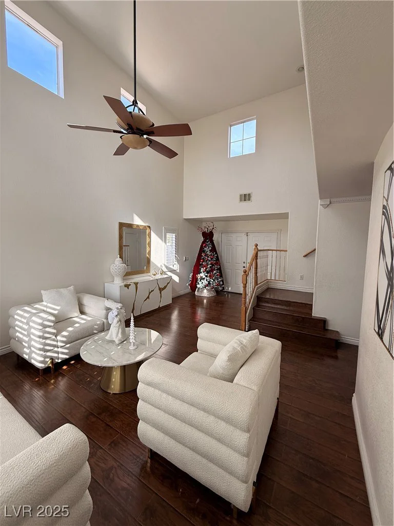 6643 Montezuma Castle, North Las Vegas, NV 89084