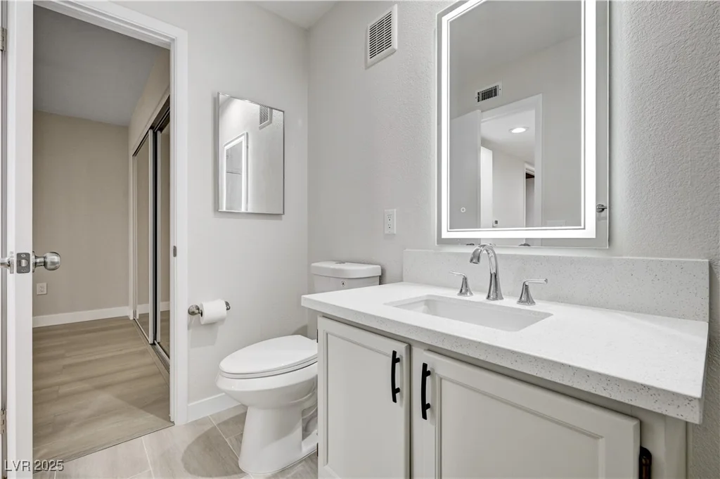 7950 Flamingo, Las Vegas, NV 89147