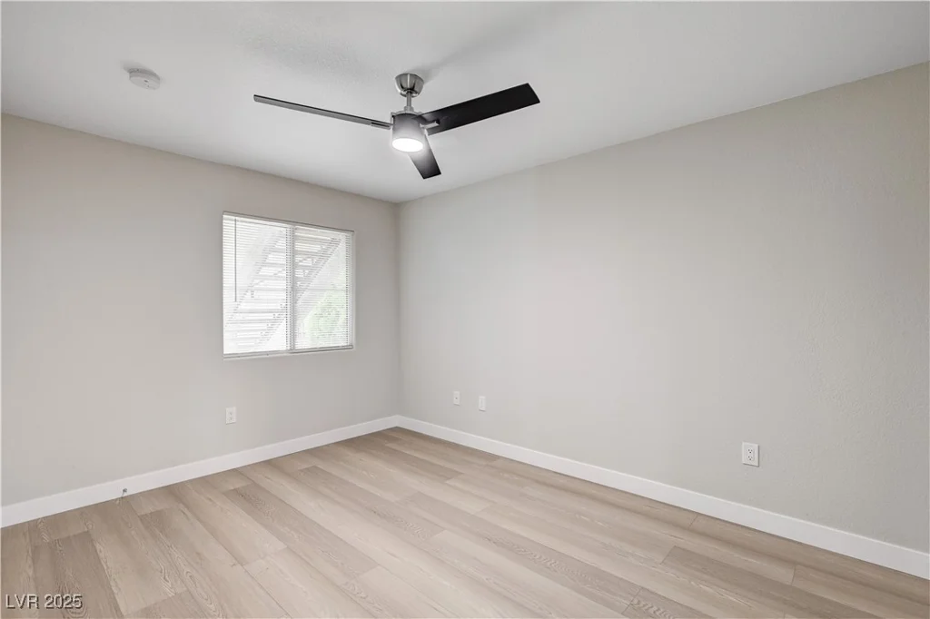 7950 Flamingo, Las Vegas, NV 89147