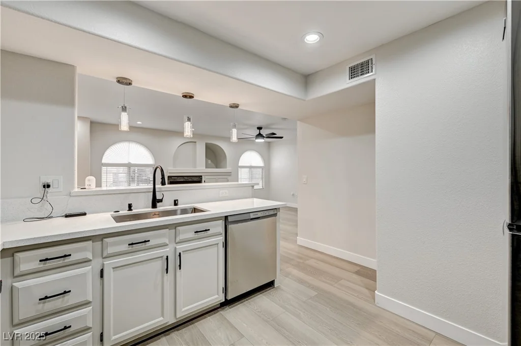 7950 Flamingo, Las Vegas, NV 89147