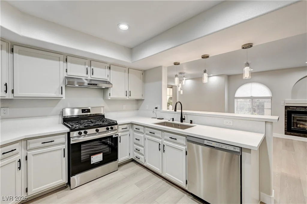 7950 Flamingo, Las Vegas, NV 89147