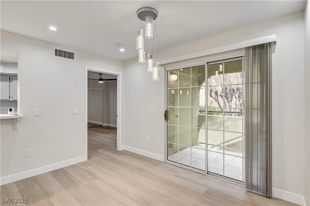 7950 Flamingo, Las Vegas, NV 89147