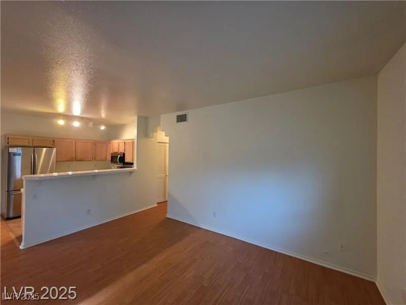 2110 Los Feliz, Las Vegas, NV 89156