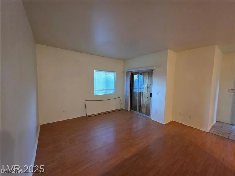 2110 Los Feliz, Las Vegas, NV 89156