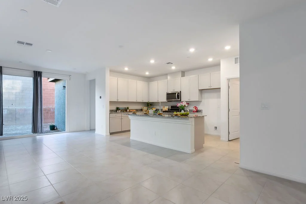 10855 Trail Crest, Las Vegas, NV 89166