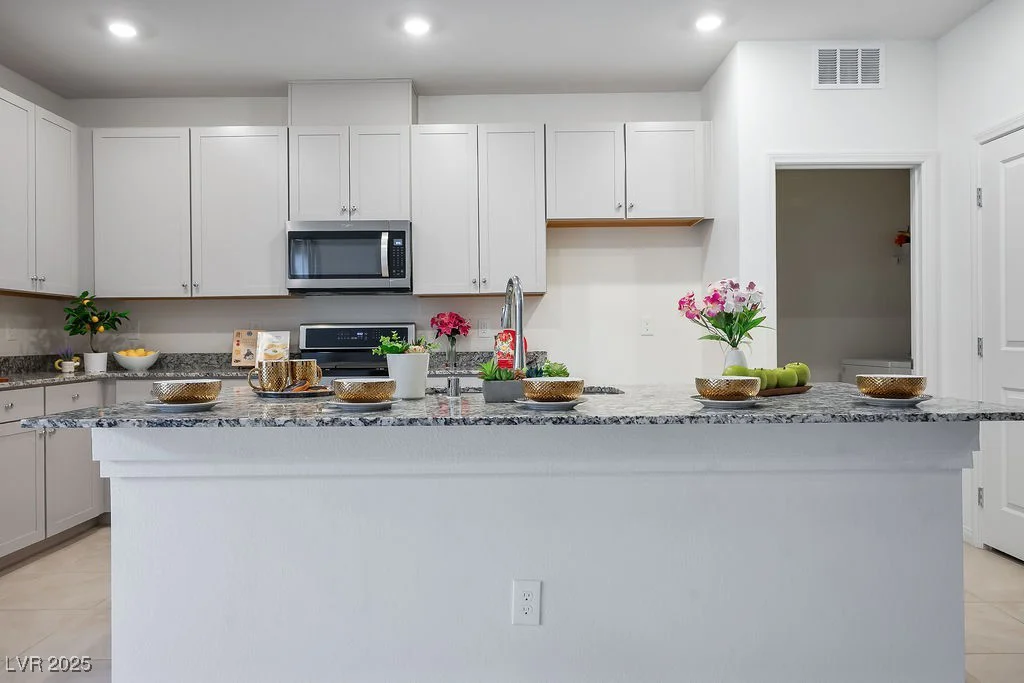 10855 Trail Crest, Las Vegas, NV 89166