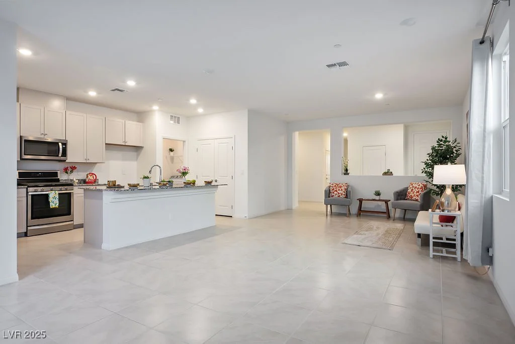 10855 Trail Crest, Las Vegas, NV 89166