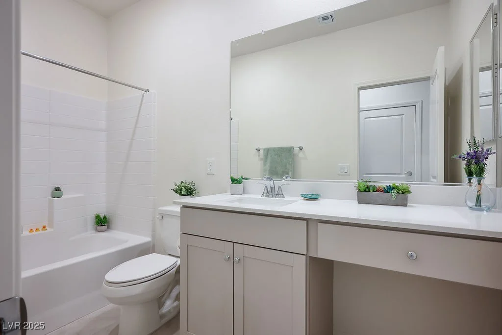 10855 Trail Crest, Las Vegas, NV 89166