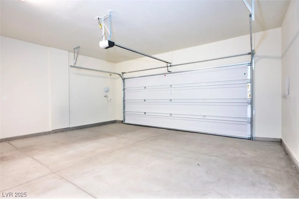 10855 Trail Crest, Las Vegas, NV 89166
