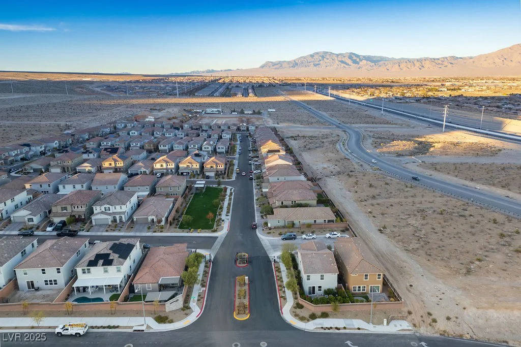 10855 Trail Crest, Las Vegas, NV 89166