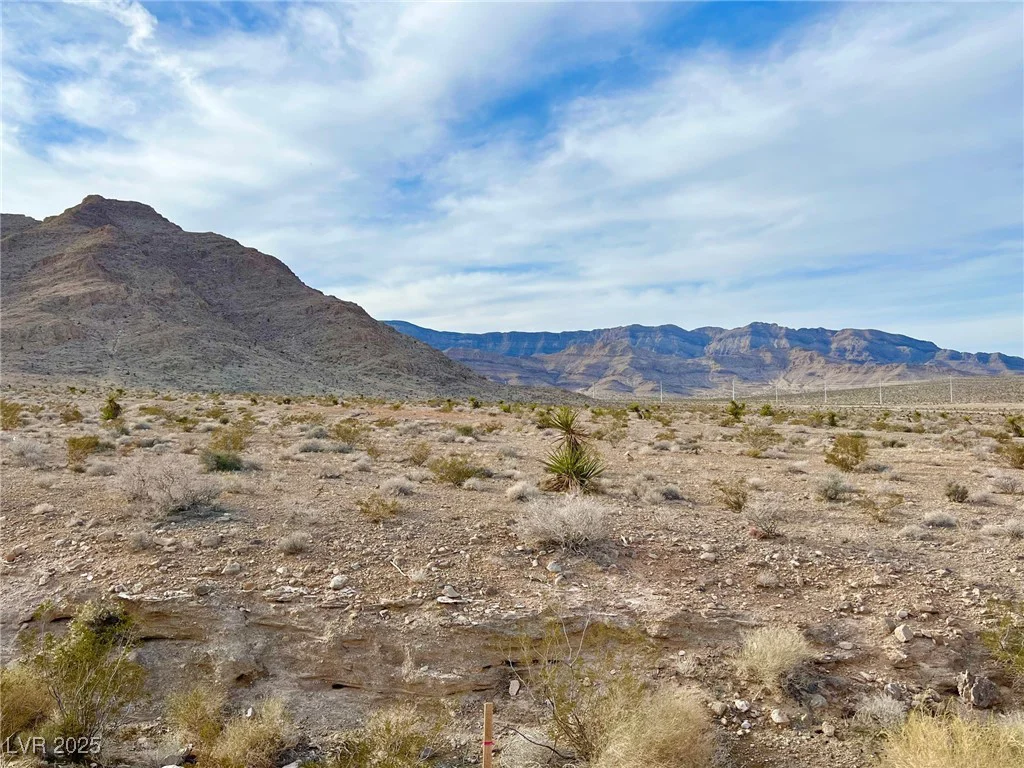 10855 Trail Crest, Las Vegas, NV 89166