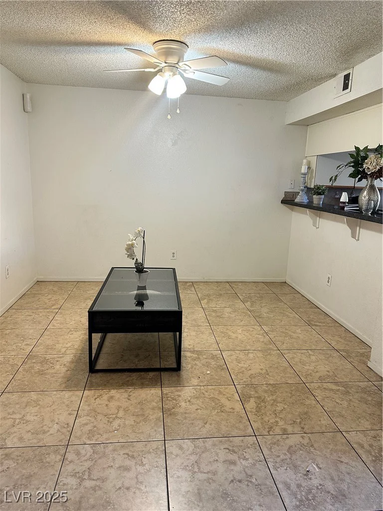 2080 Karen, Las Vegas, NV 89169