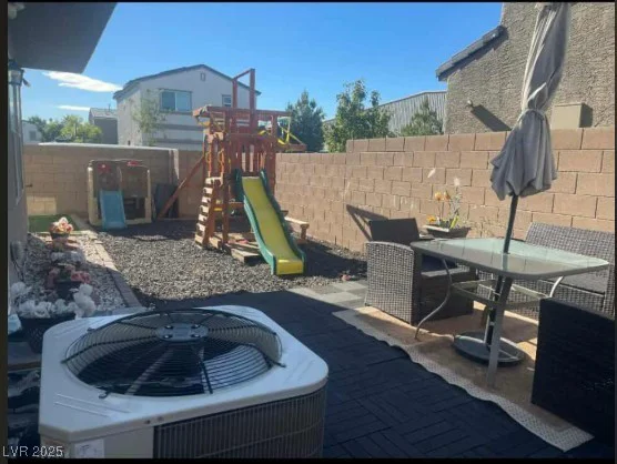 5045 Bloodhound, Las Vegas, NV 89122