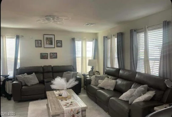 5045 Bloodhound, Las Vegas, NV 89122