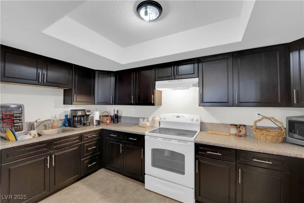 95 Windmill, Las Vegas, NV 89123