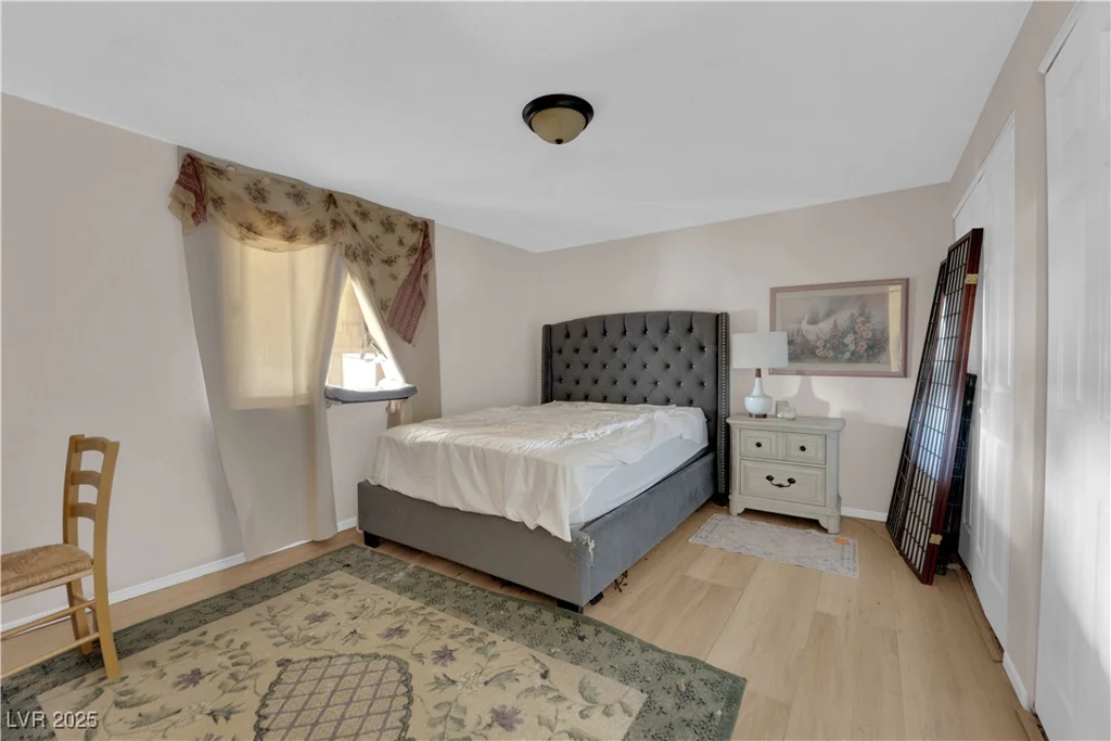 95 Windmill, Las Vegas, NV 89123
