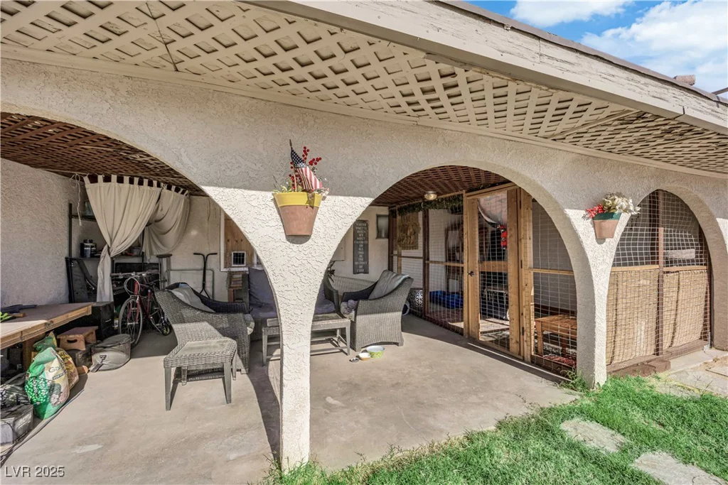 95 Windmill, Las Vegas, NV 89123