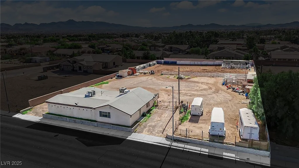 95 Windmill, Las Vegas, NV 89123