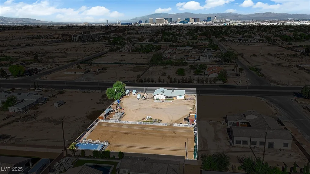 95 Windmill, Las Vegas, NV 89123