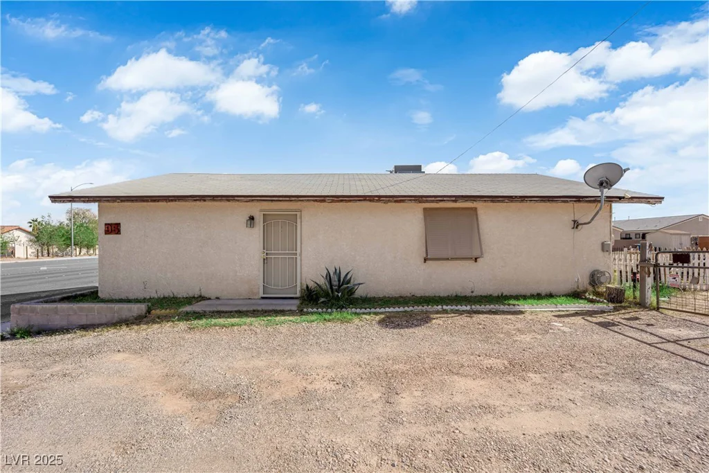 95 Windmill, Las Vegas, NV 89123