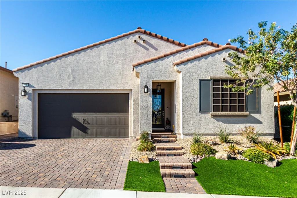 685 Sunray Park, Henderson, NV 89011