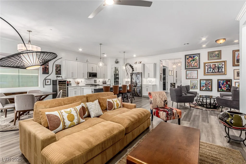685 Sunray Park, Henderson, NV 89011