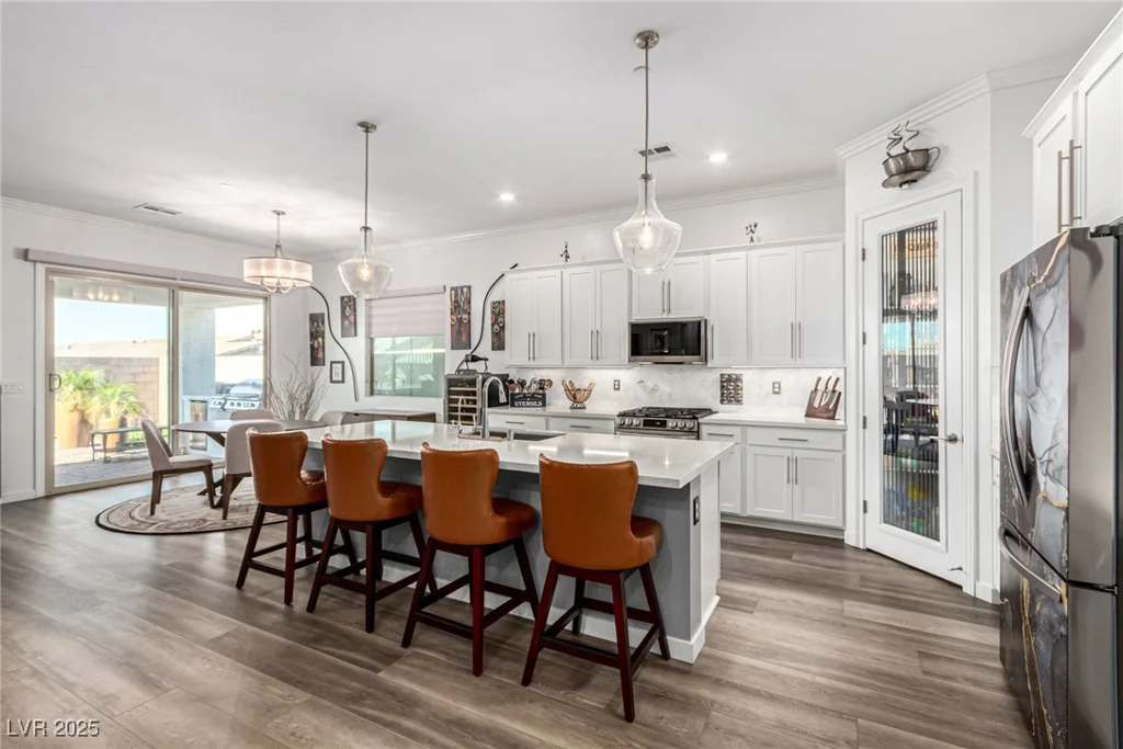 685 Sunray Park, Henderson, NV 89011