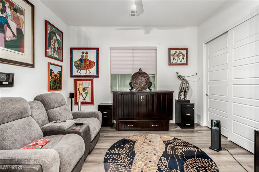 685 Sunray Park, Henderson, NV 89011