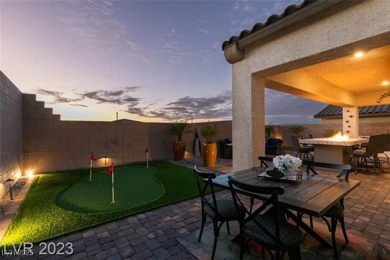 685 Sunray Park, Henderson, NV 89011